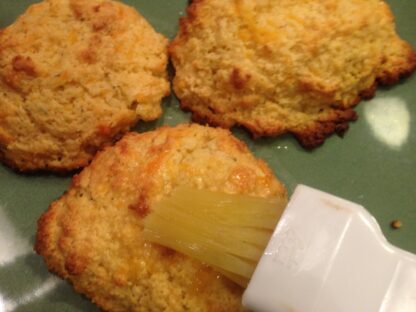 Garlic Cheddar Biscuits Recipe