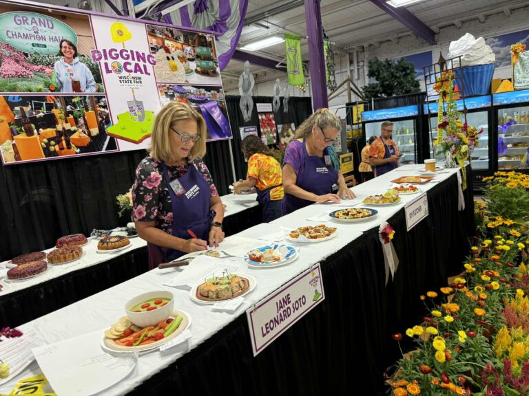 Wisconsin State Fair judges deciding Starla's Appetizer